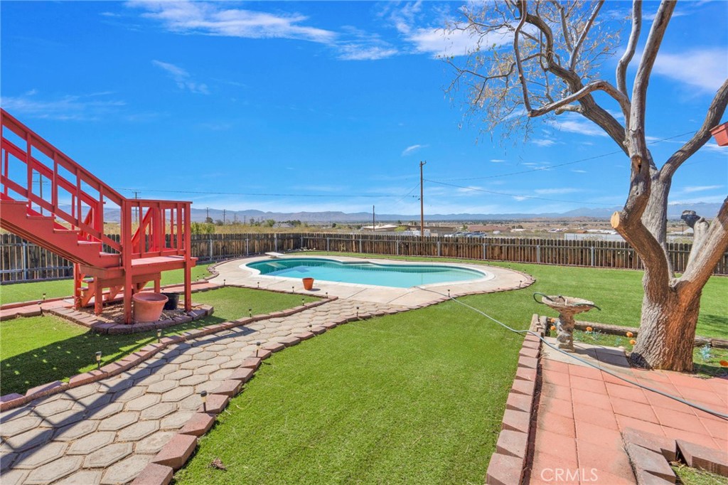 22677 Dexter Property Photo 38