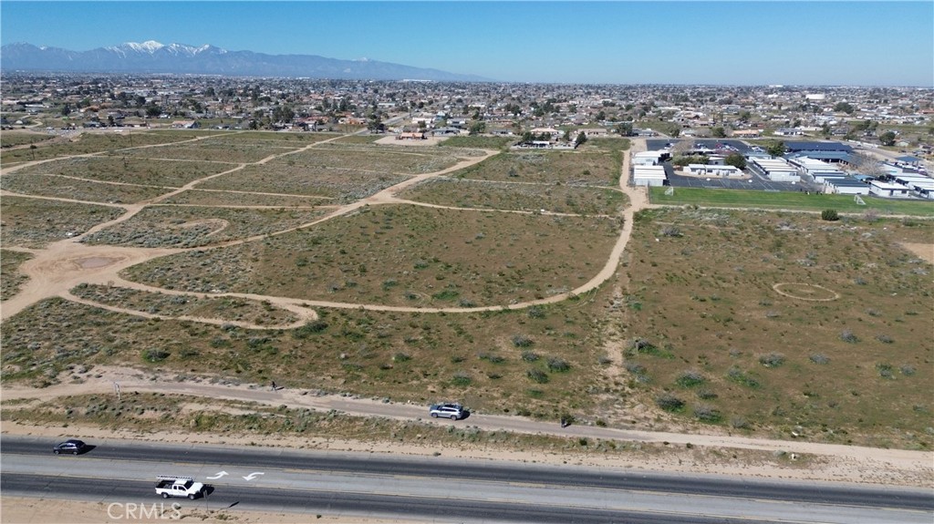 22153 Hesperia Road Property Photo 4