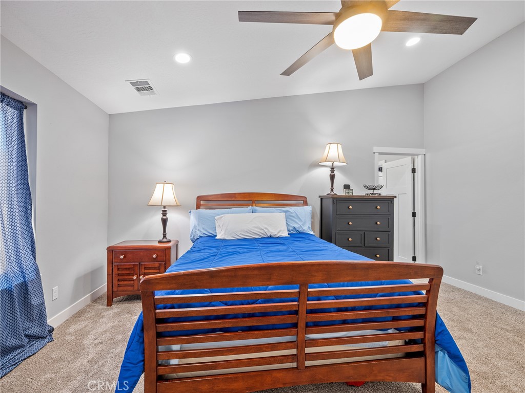 24162 Shoshone Road Property Photo 18