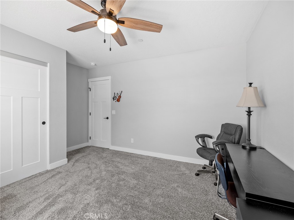 24162 Shoshone Road Property Photo 26