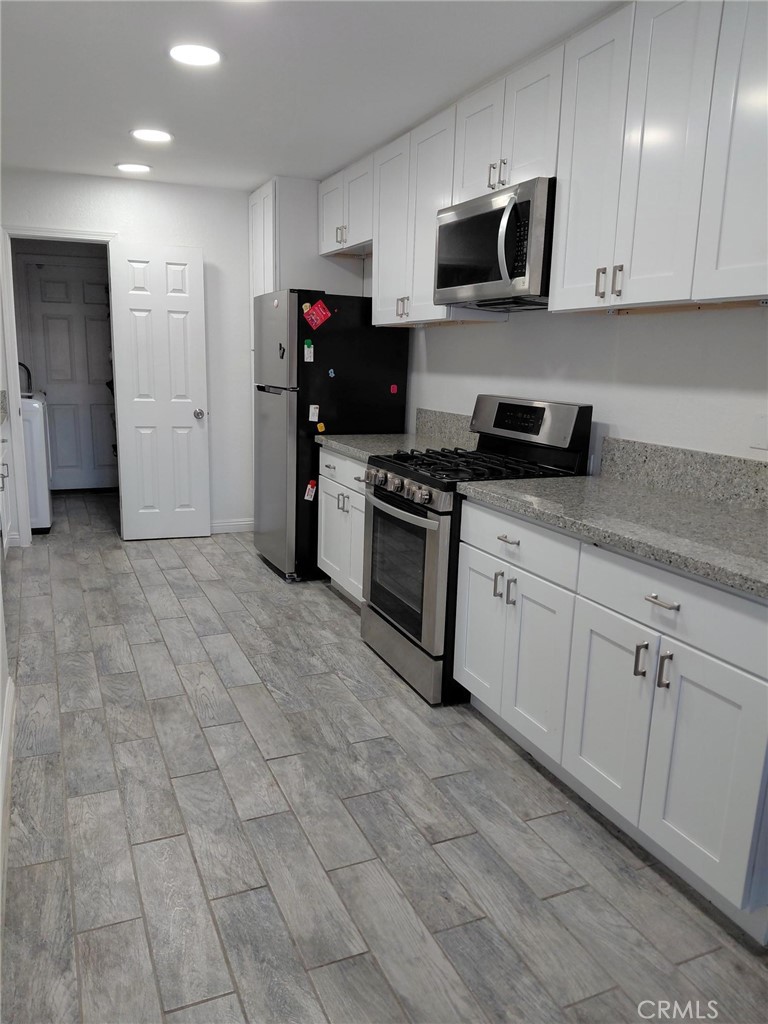 27209 Outrigger B Property Photo 10