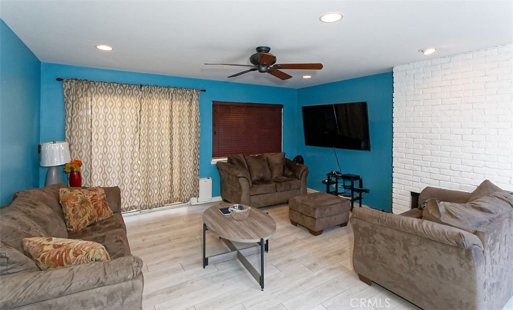14035 Wimbleton Drive Property Photo 3