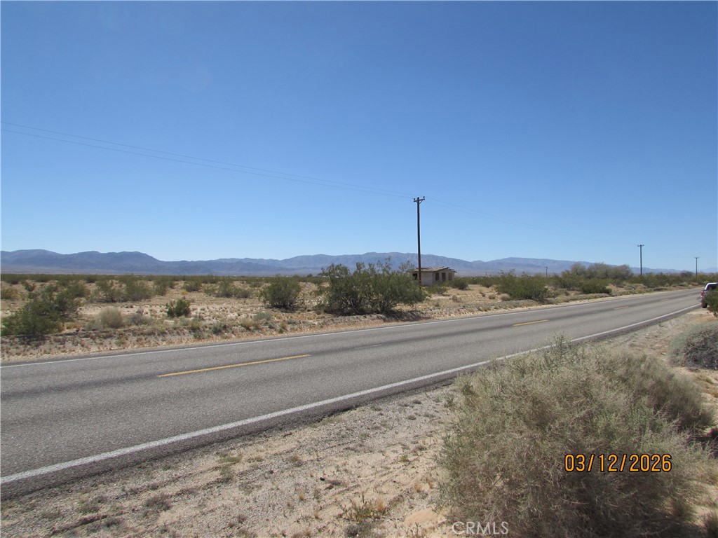 42 Amboy Property Photo 4