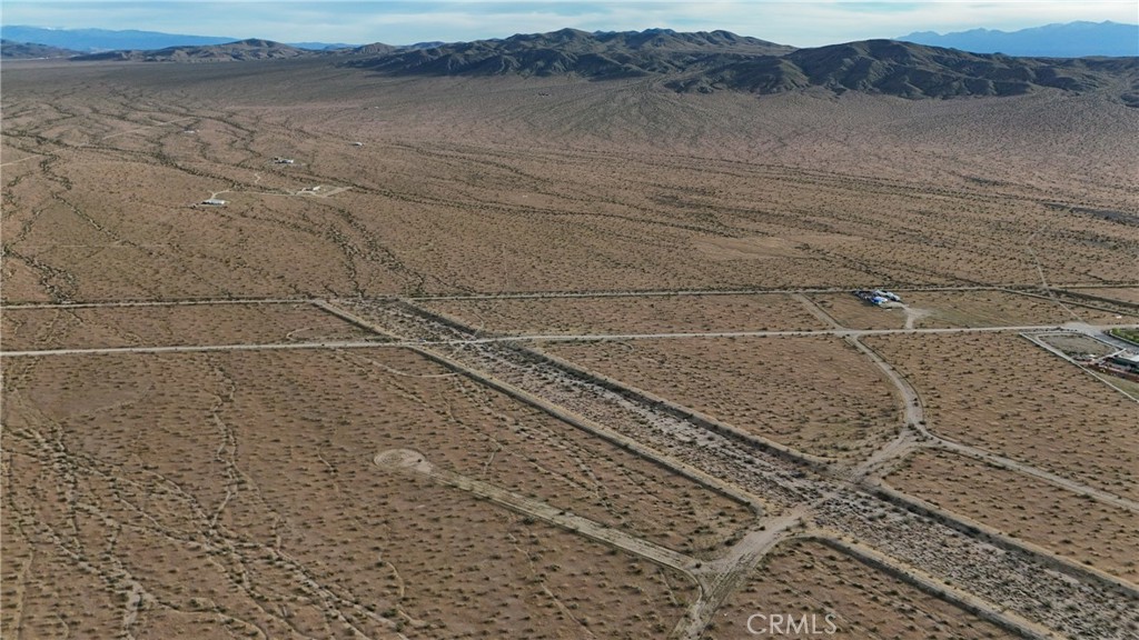 715 Corral Road Property Photo 2