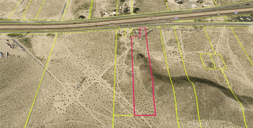 35155 Yermo Road Property Photo 3