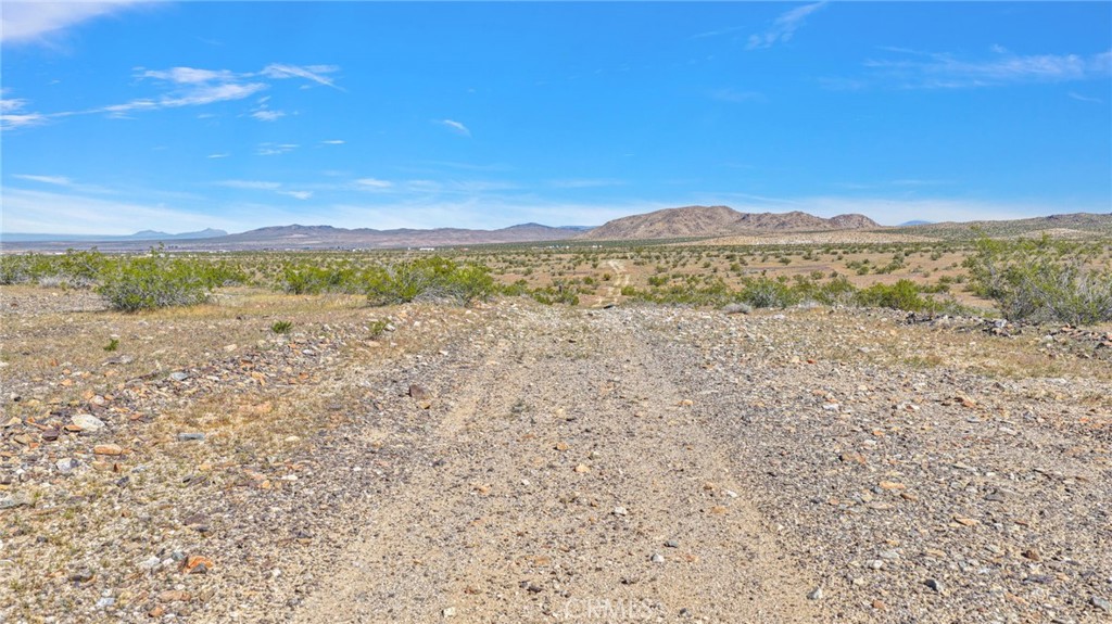 0 Chisholm Property Photo 10