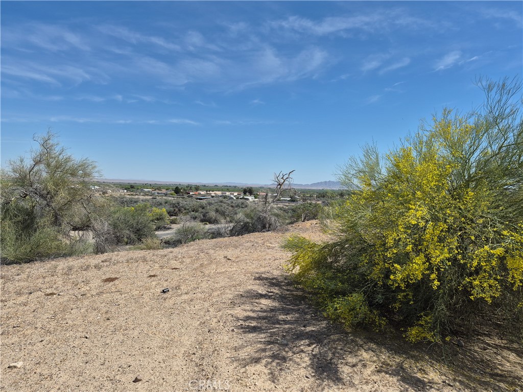 7389 Onieda Property Photo 3