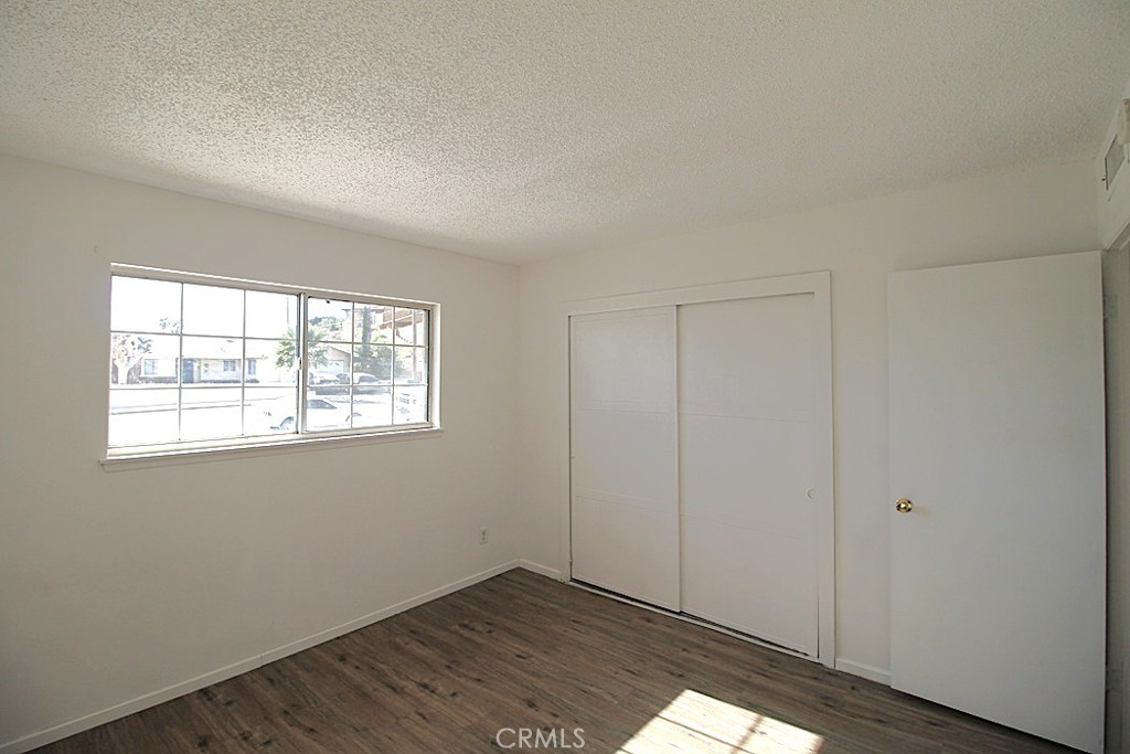 1105 Bigger Property Photo 21