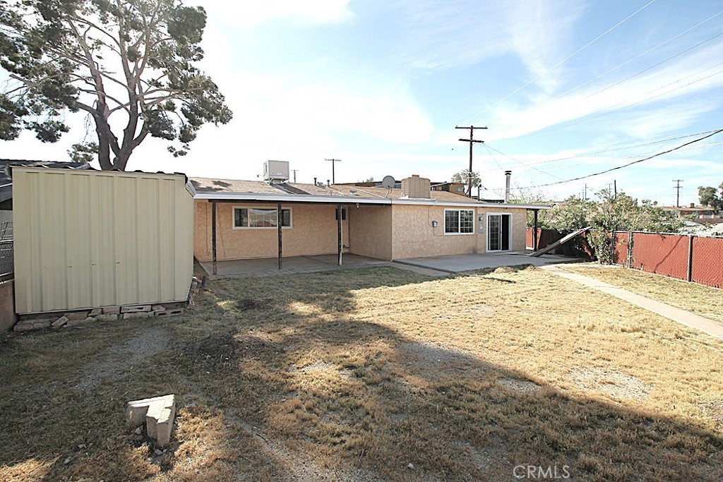 1105 Bigger Property Photo 27
