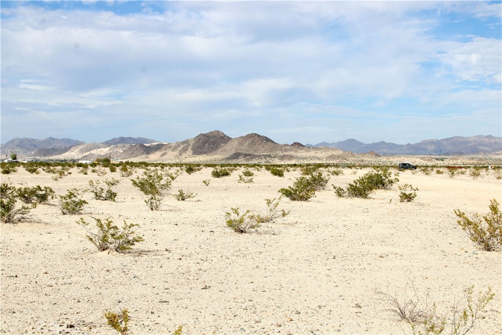 10 Ac Indian Property Photo 4