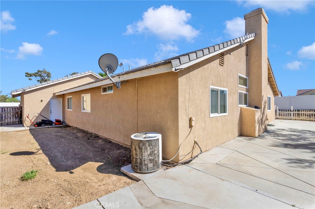 14386 Stone Creek Trail Property Photo 31