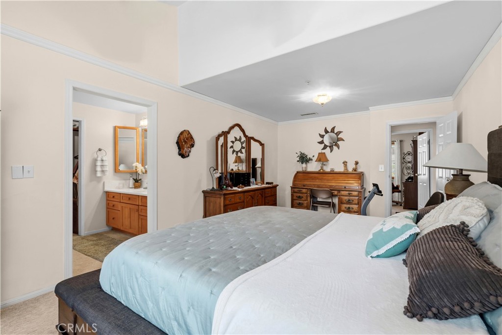 5375 Chaumont Property Photo 21