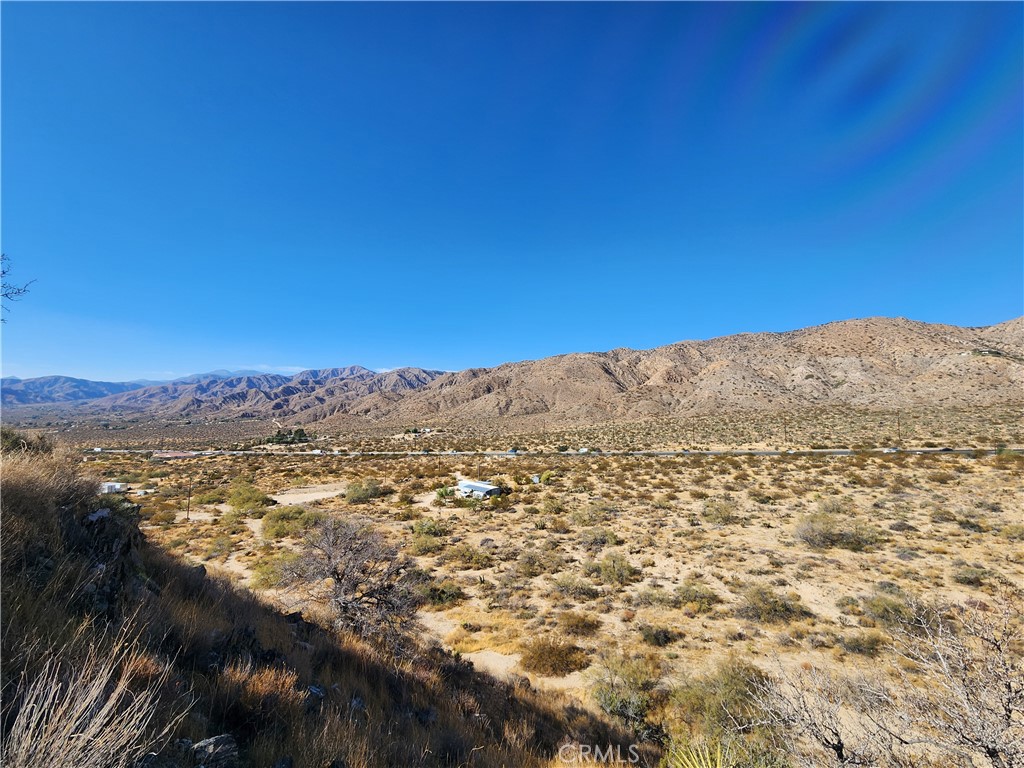 29 Palms Highway Property Photo 7