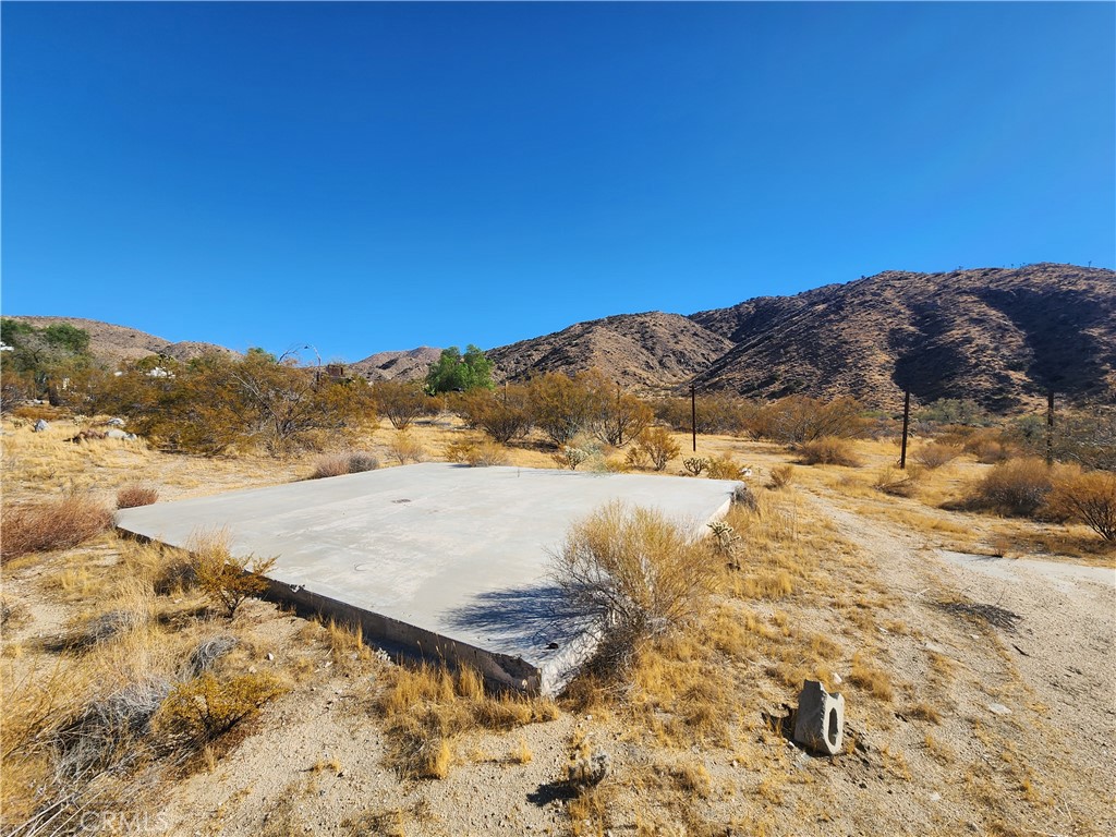 29 Palms Highway Property Photo 14