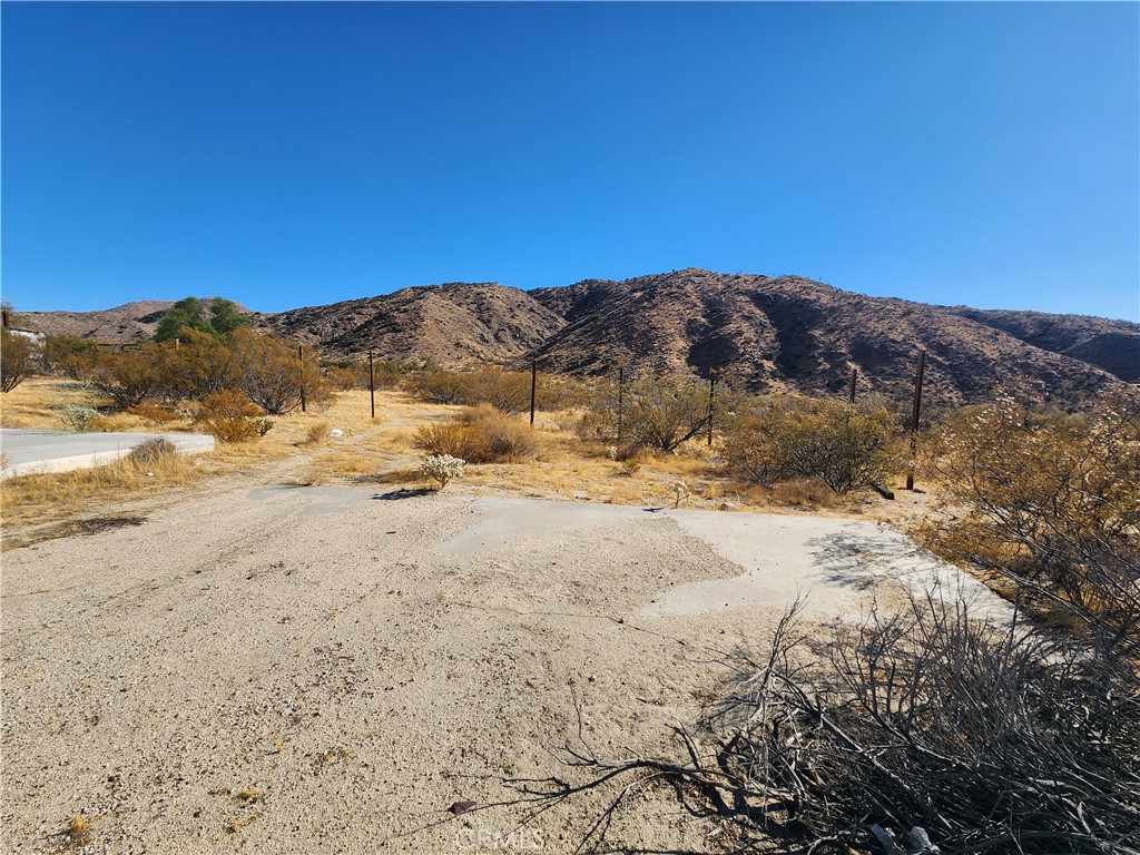29 Palms Highway Property Photo 15