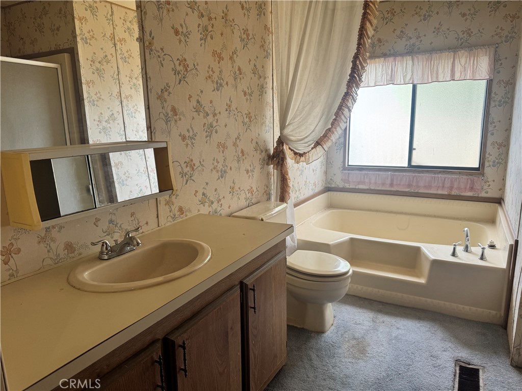 11420 Lee Avenue 36 Property Photo 10