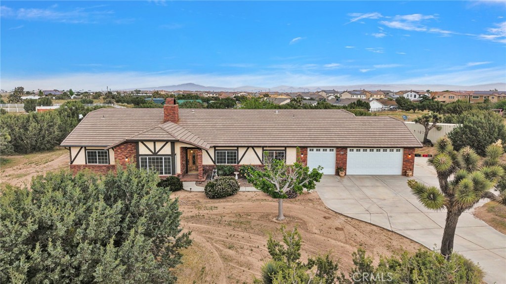 12830 Cedar Property Photo 1