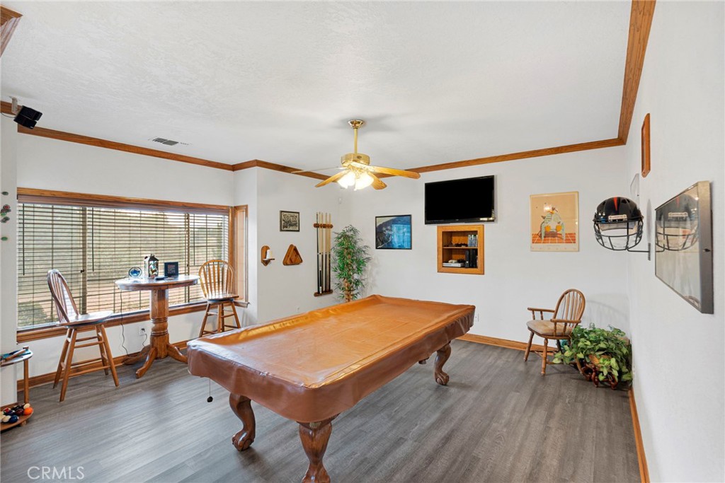 12830 Cedar Property Photo 7