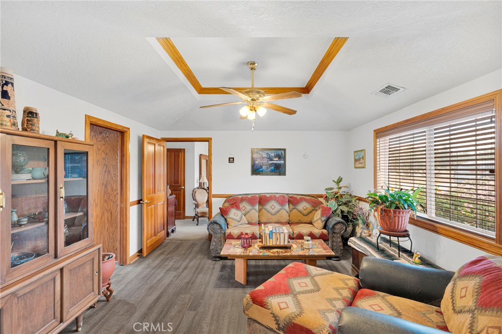 12830 Cedar Property Photo 10