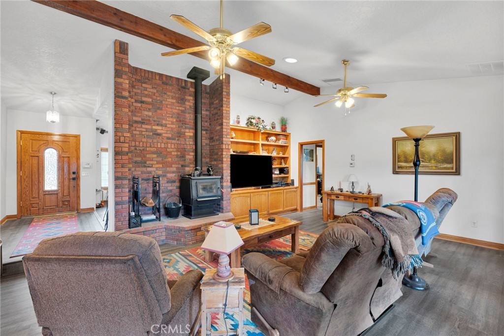 12830 Cedar Property Photo 12