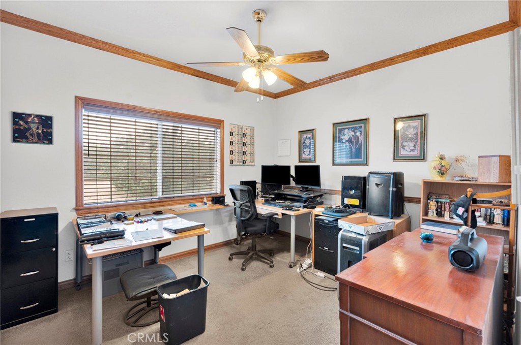 12830 Cedar Property Photo 30
