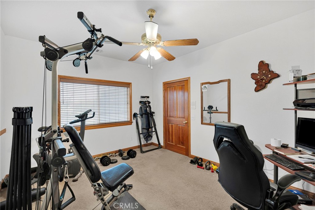 12830 Cedar Property Photo 38