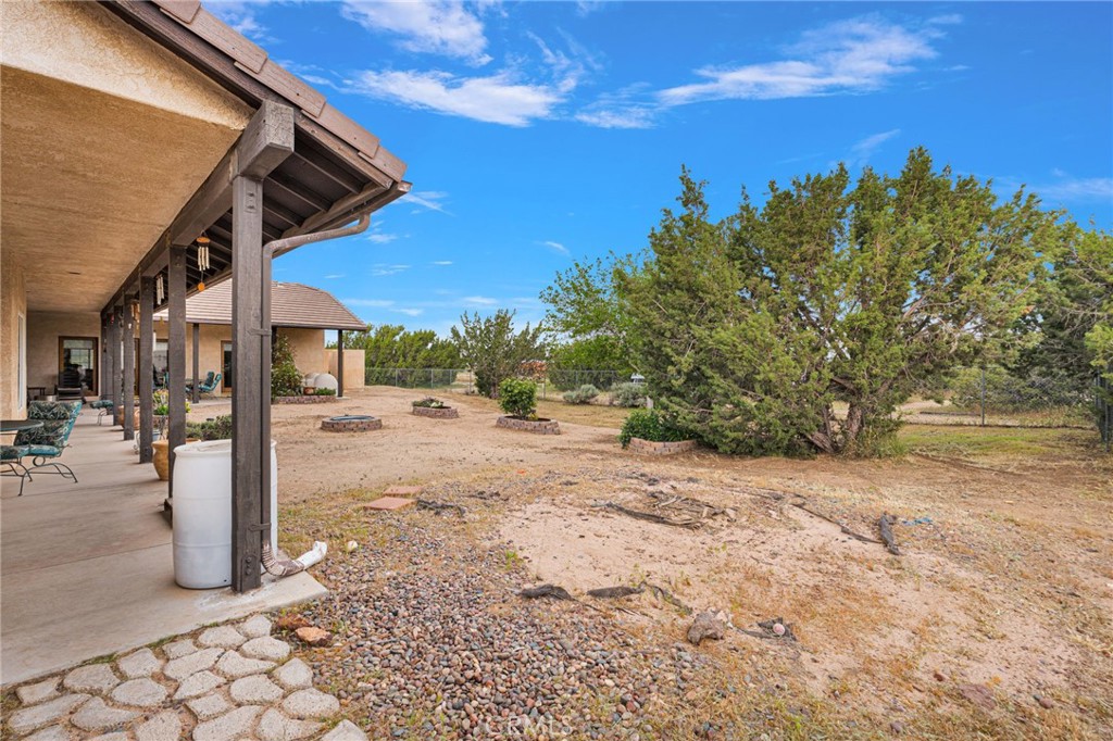 12830 Cedar Property Photo 45