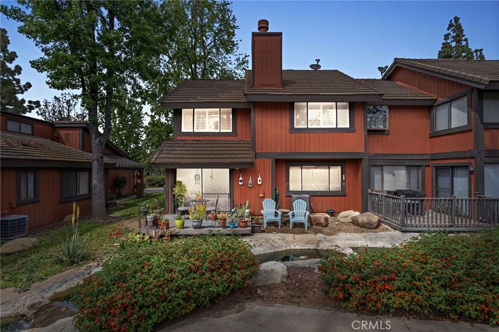 152 Cedar Creek Property Photo 1