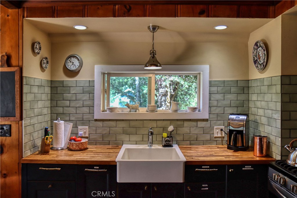 177 Craghill Property Photo 16