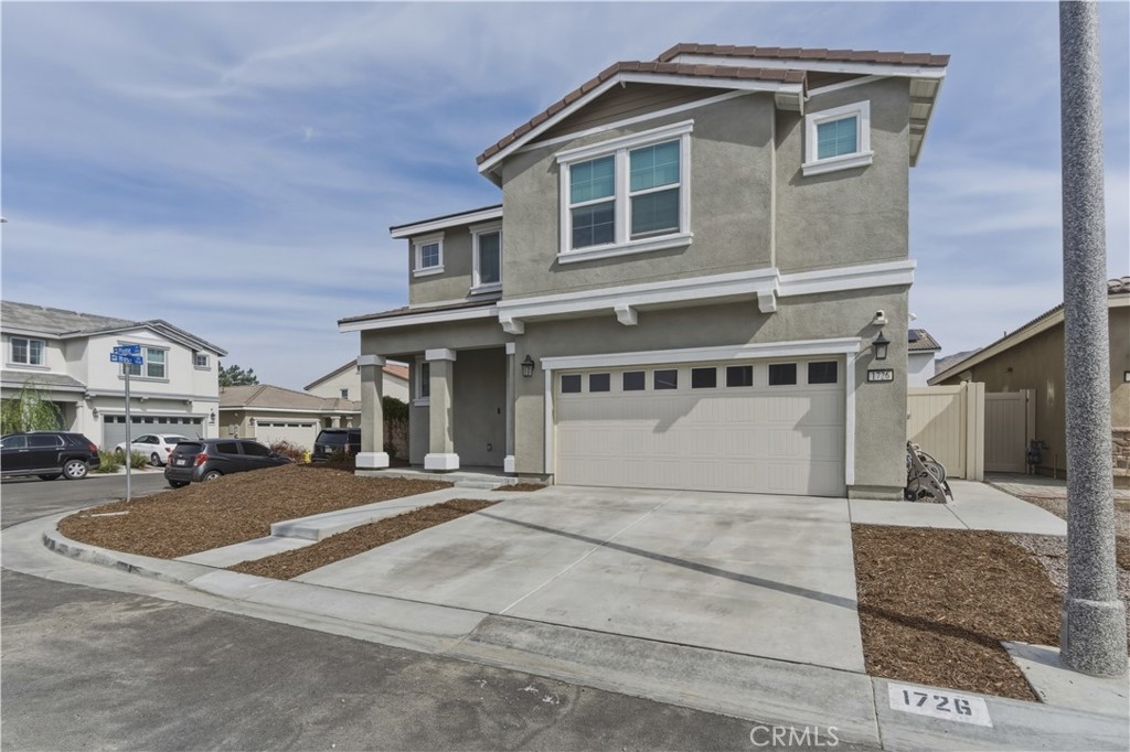 1726 Plume Property Photo 2