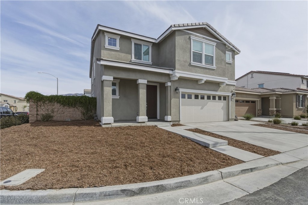 1726 Plume Property Photo 3