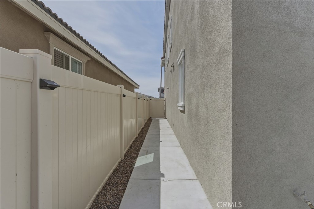 1726 Plume Property Photo 58