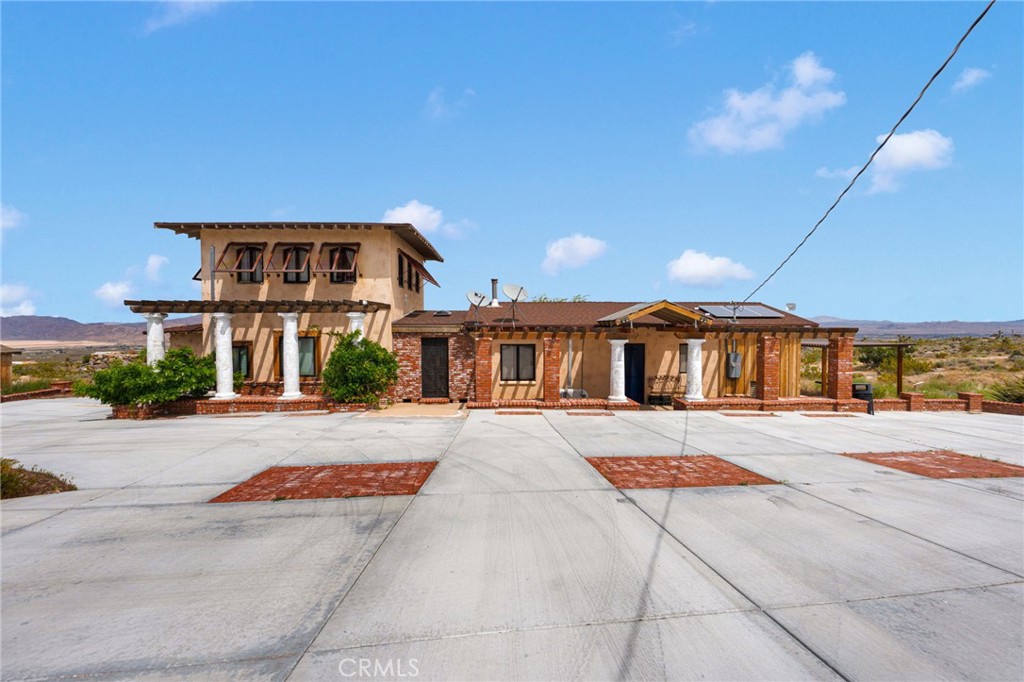 7985 Baker Property Photo 3