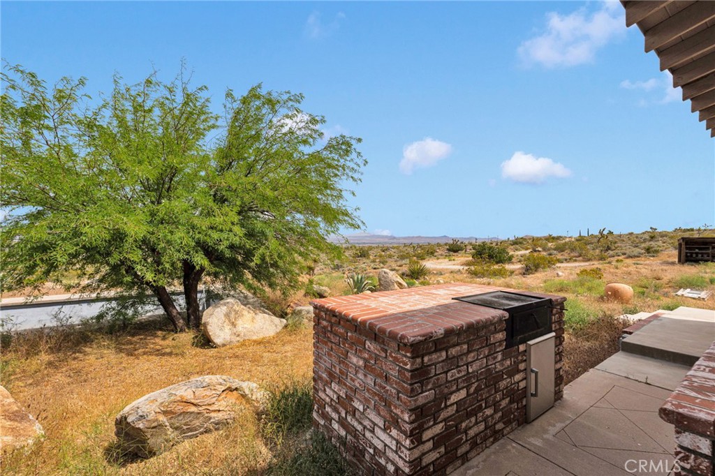 7985 Baker Property Photo 10