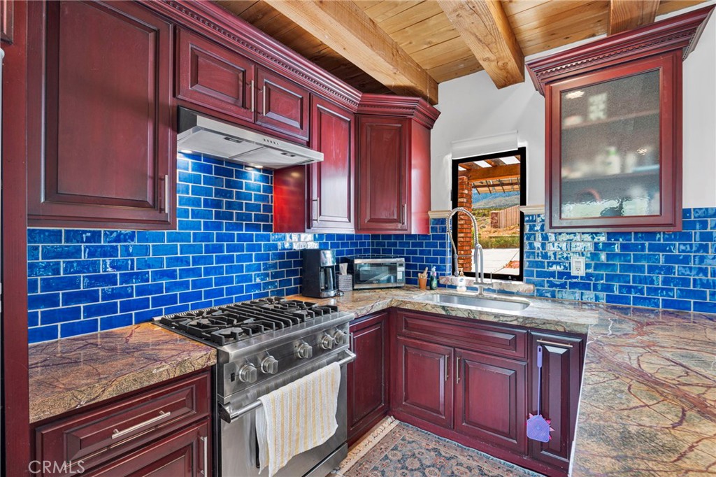7985 Baker Property Photo 21
