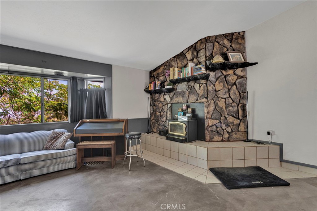 8970 Silver Rock Property Photo 7