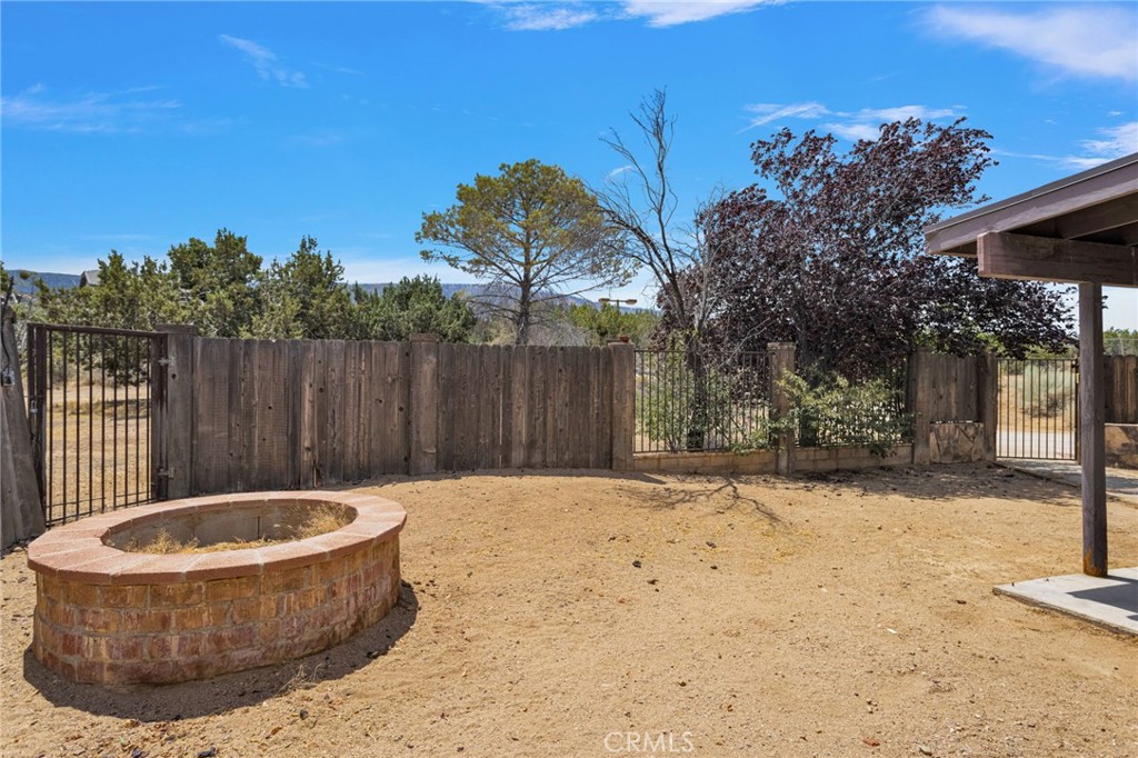 8970 Silver Rock Property Photo 33