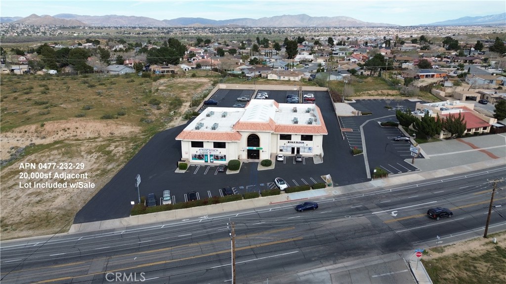 14075 Hesperia Property Photo 3