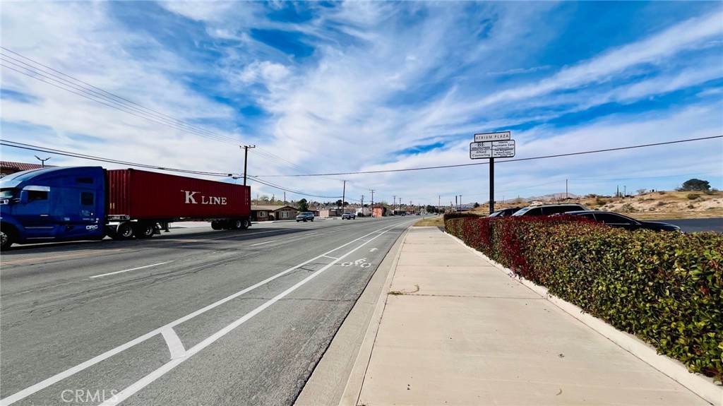 14075 Hesperia Property Photo 29
