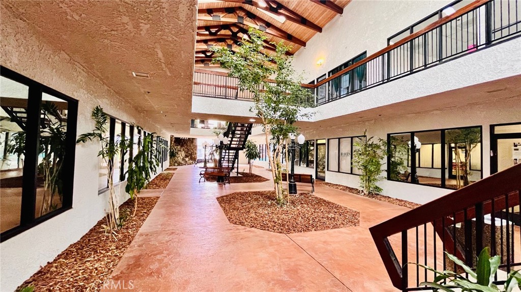 14075 Hesperia Property Photo 31