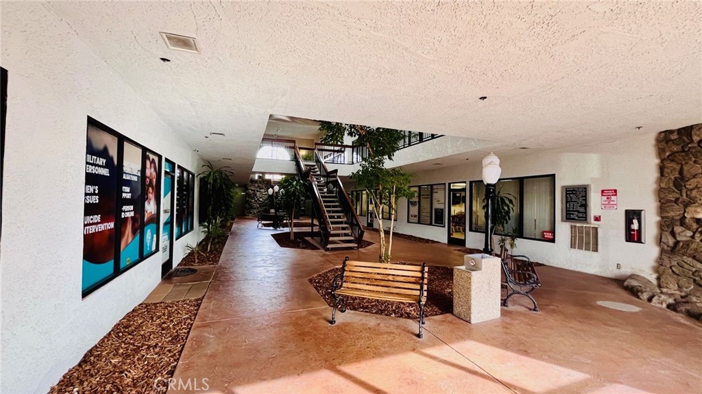 14075 Hesperia Property Photo 32