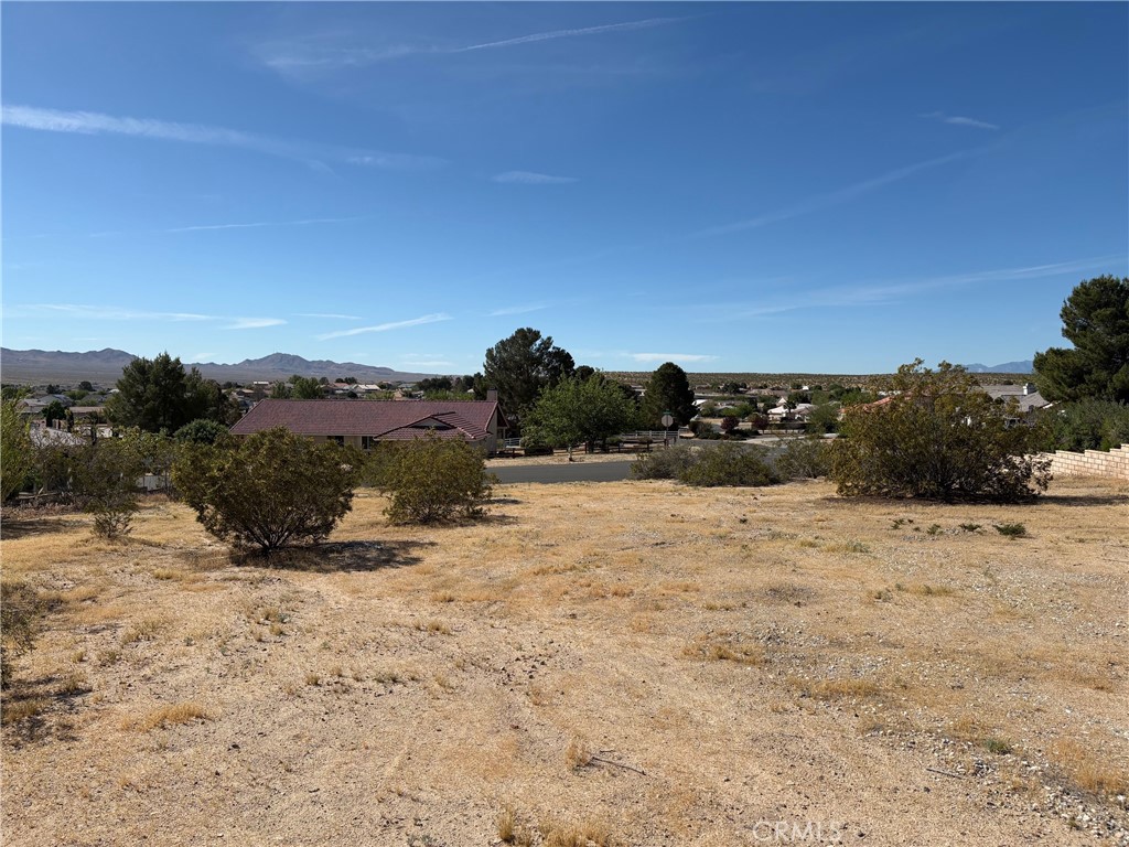 26660 Lakeview Property Photo 3