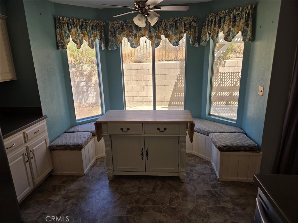 1249 Bradford Property Photo 7