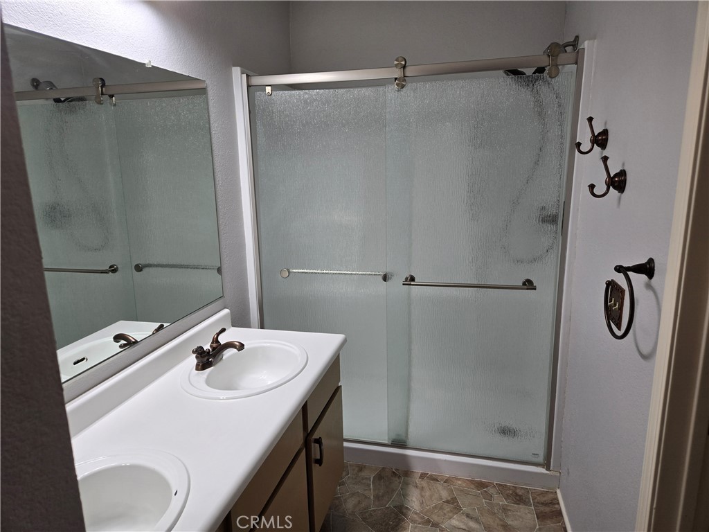 1249 Bradford Property Photo 13