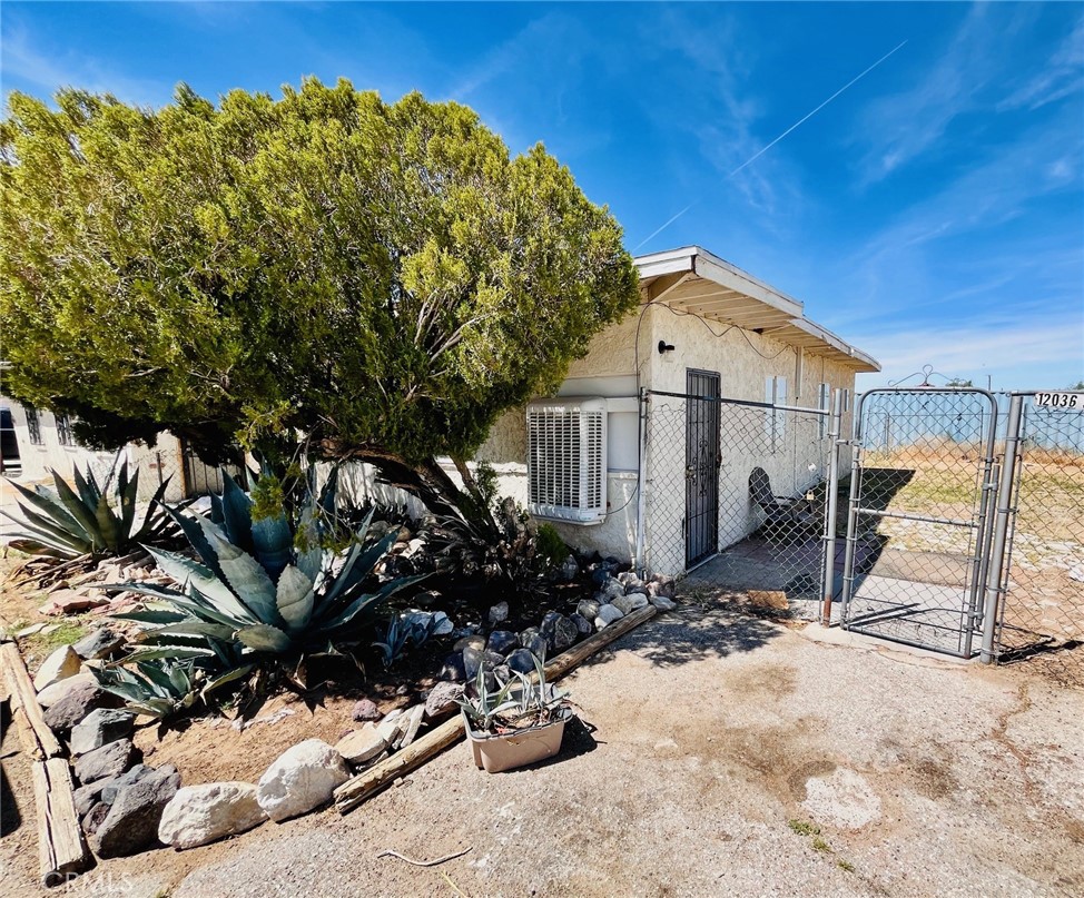 12036 Bartlett Avenue Property Photo 32