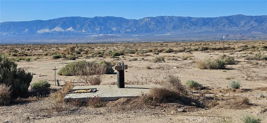 14888 Huff Rd. Property Photo 2