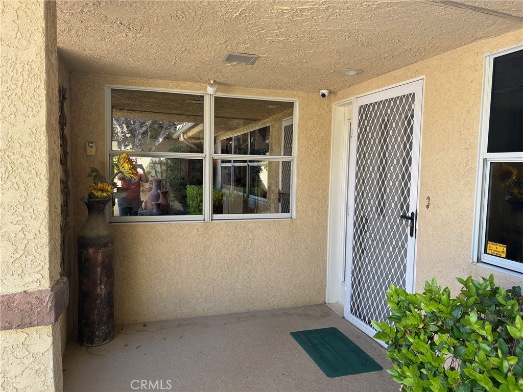 14695 Greenbriar Property Photo 5