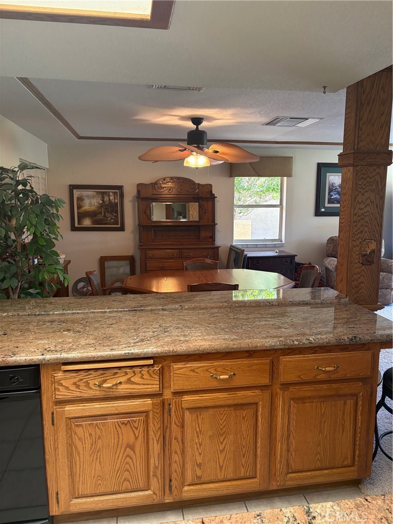 14695 Greenbriar Property Photo 9