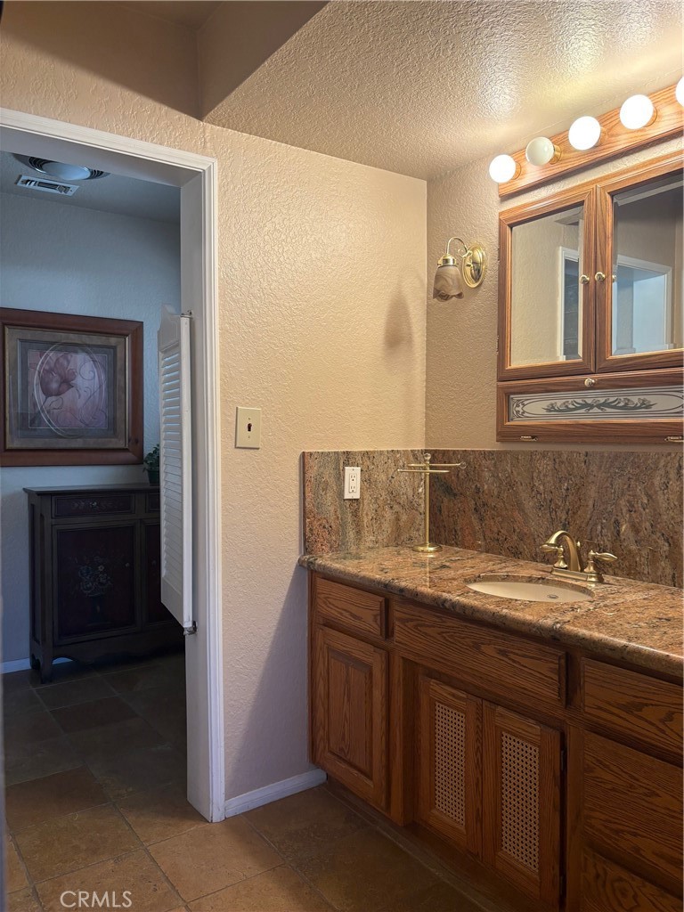 14695 Greenbriar Property Photo 19