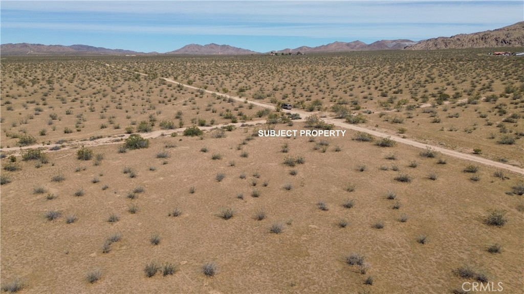 46330404 Earlimart Street Property Photo 11